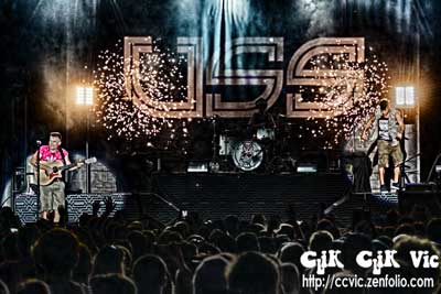 Photo of USS in concert at the CNE Bandshell. Photo credit ccvic.zenfolio.com