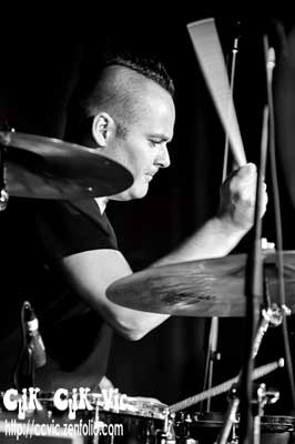 Photo of Chuck D Keeping performing with Suzie Mcneil at the Taste of the Kingsway. Photo credit Vincent Banial and Uniquely Toronto