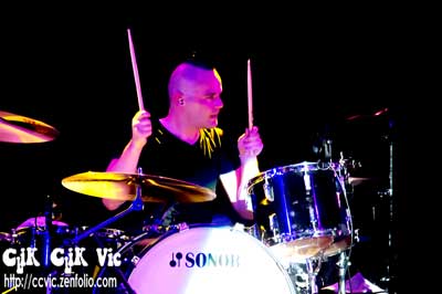 Photo of Chuck D Keeping performing with Big Wreck. Photo credit ccvic.zenfolio.com