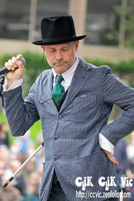 Photo of Gord Downie performing at the Rock the Line concert. Photo credit Vincent Banial