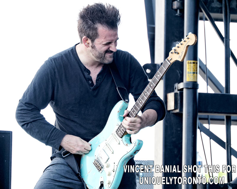 Photo of "I Mother Earth" concert at the 2015 Cosmo MusicFest. Photo credit Vincent Banial