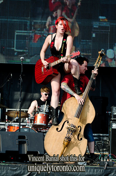 Photo of "Doghouse Rose" performing at Canada's Biggest Ribfest in Burlington Ontario in Sept 2015. Photo credit by Vincent Banial
