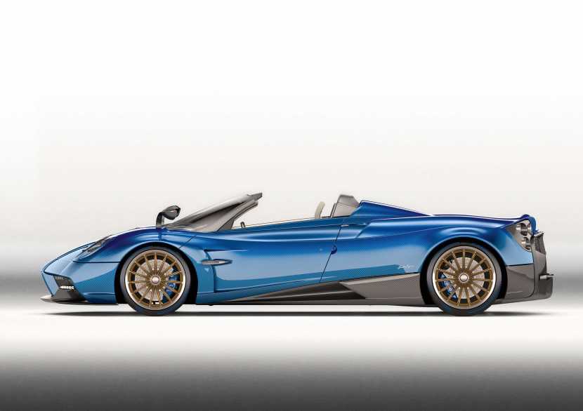 Photo of Pagani Huayra Roadster side view
